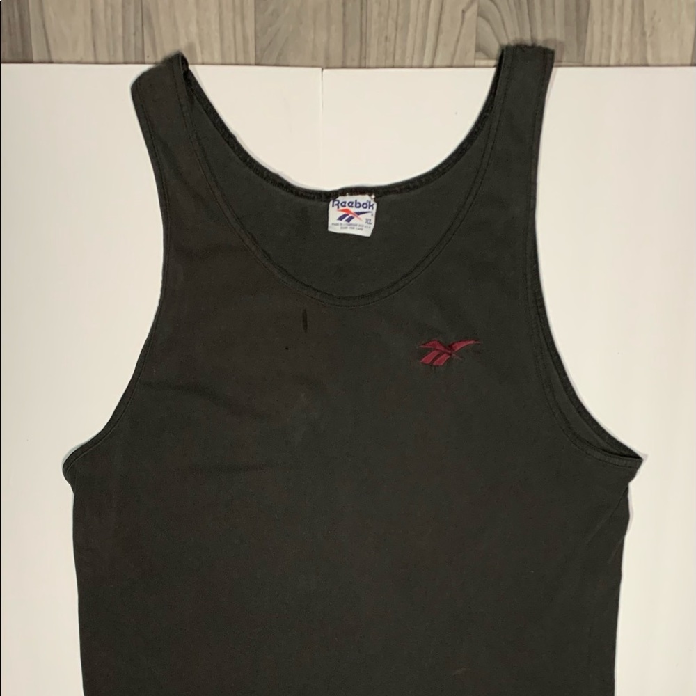 VINTAGE REEBOK TANK